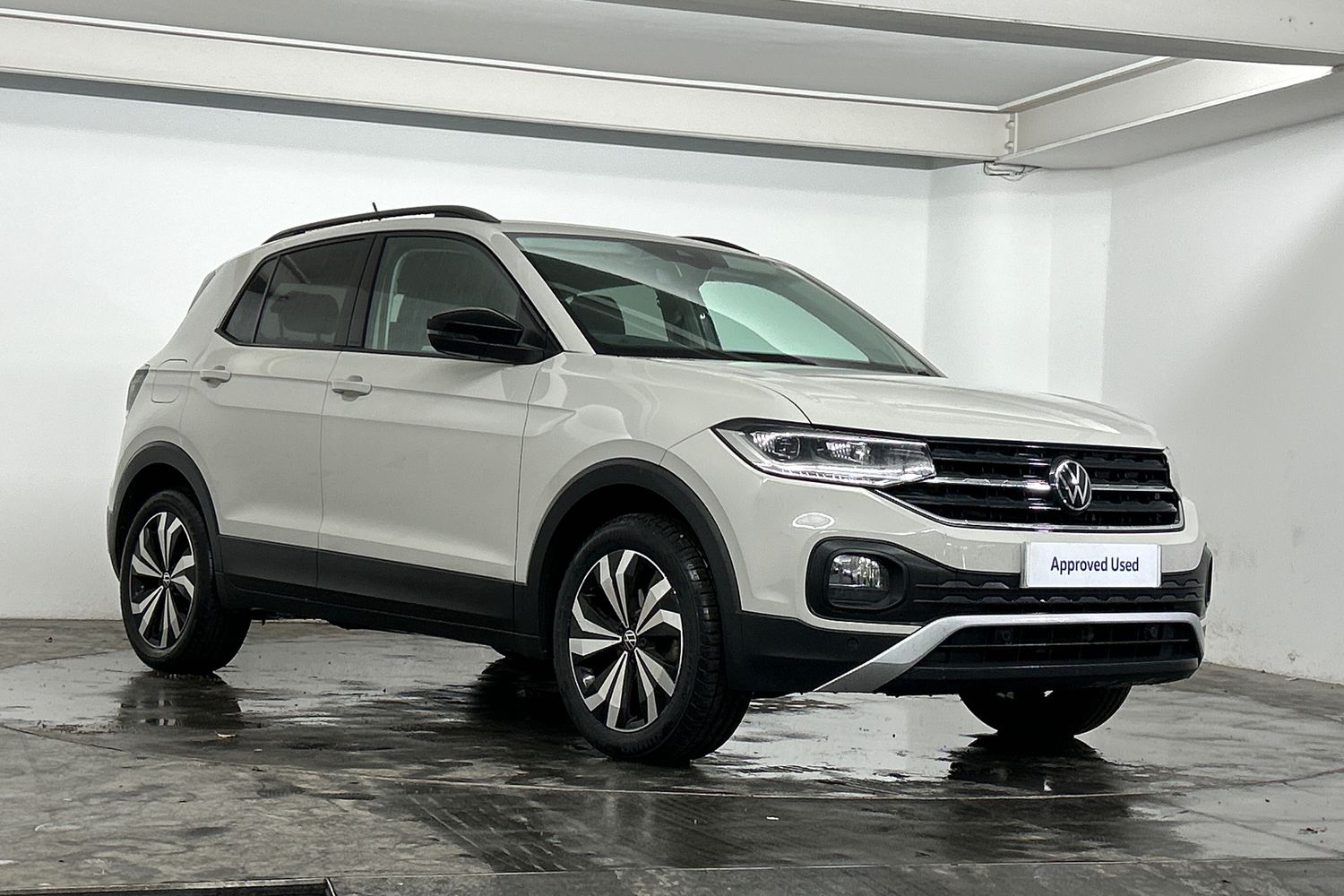 Main listing image - Volkswagen T-Cross