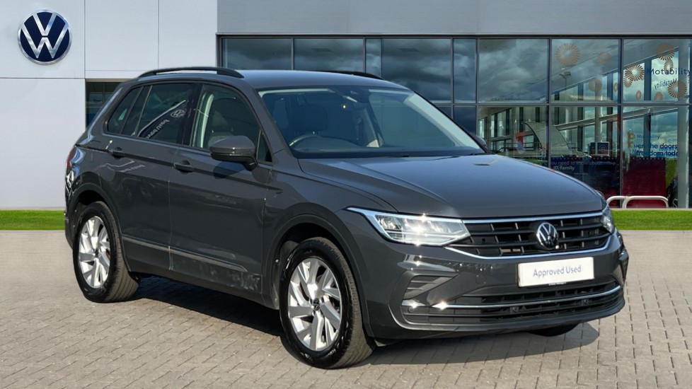 Main listing image - Volkswagen Tiguan