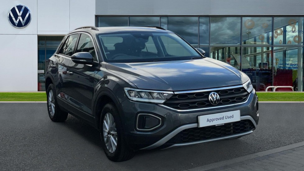 Main listing image - Volkswagen T-Roc