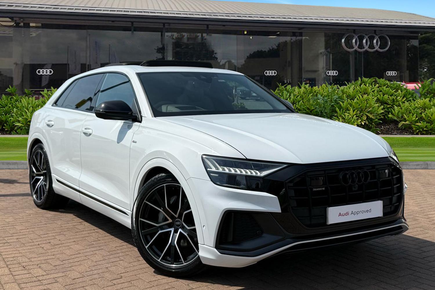 Main listing image - Audi Q8