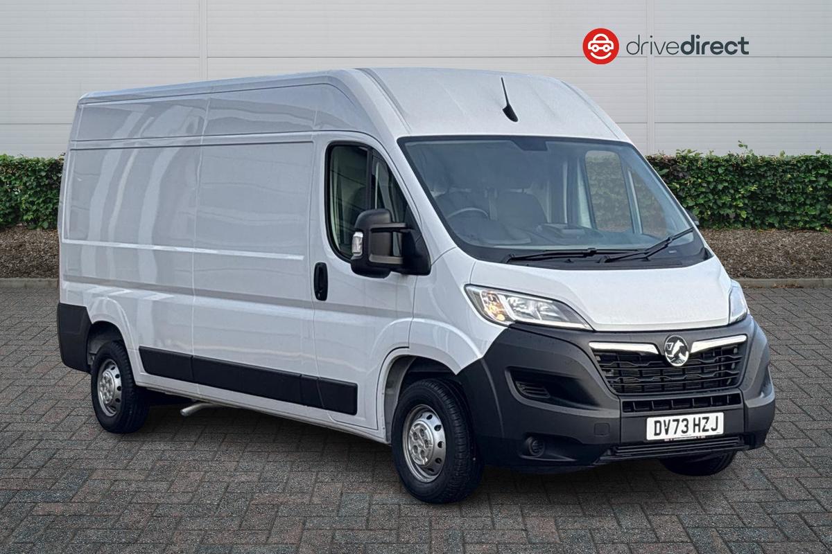 Main listing image - Vauxhall Movano