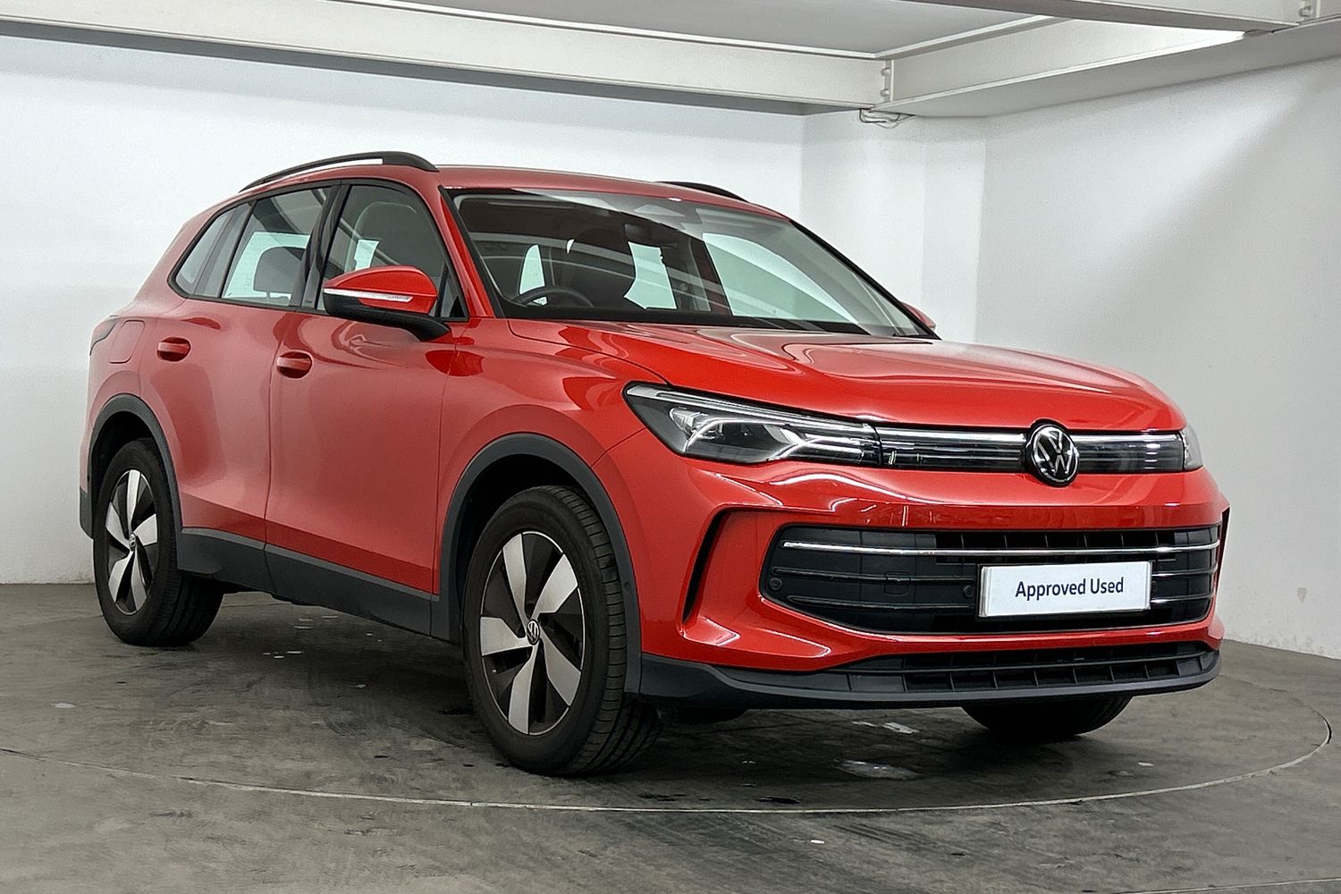 Main listing image - Volkswagen Tiguan