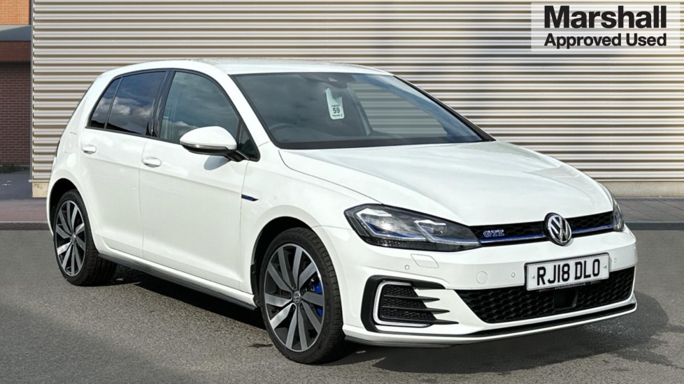Main listing image - Volkswagen Golf GTE