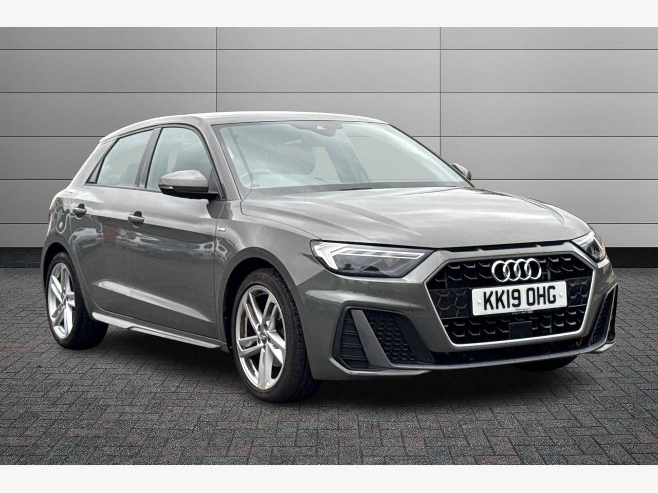 Main listing image - Audi A1