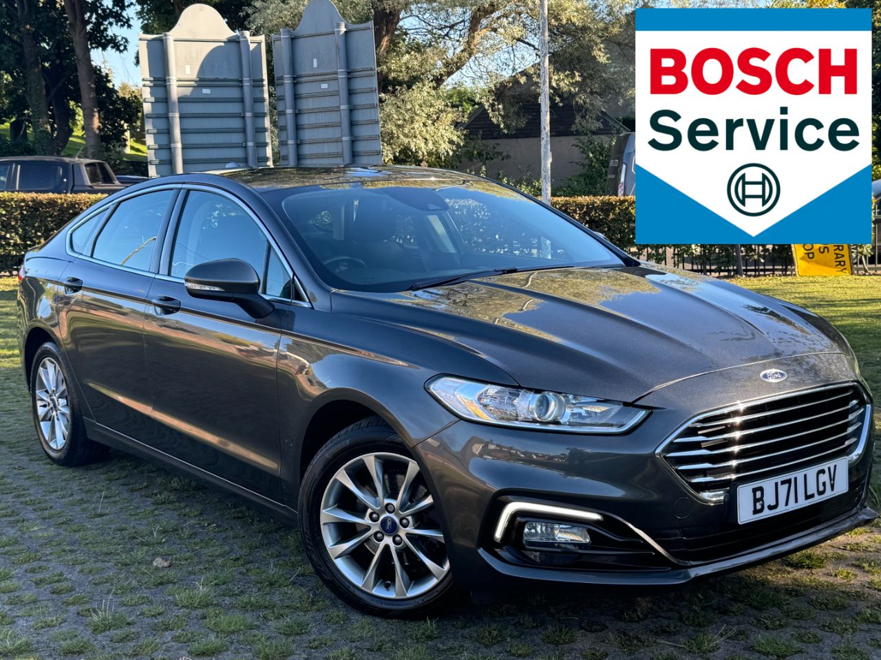 Main listing image - Ford Mondeo