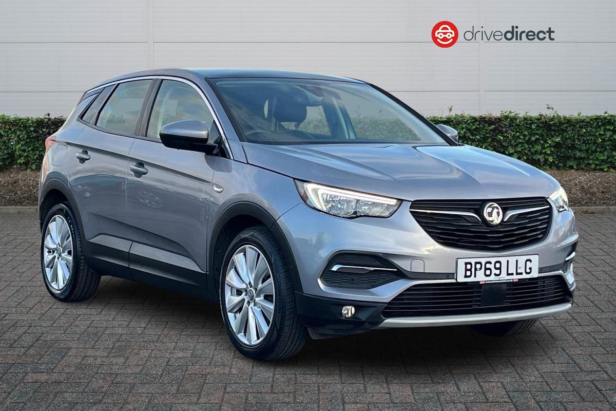 Main listing image - Vauxhall Grandland X