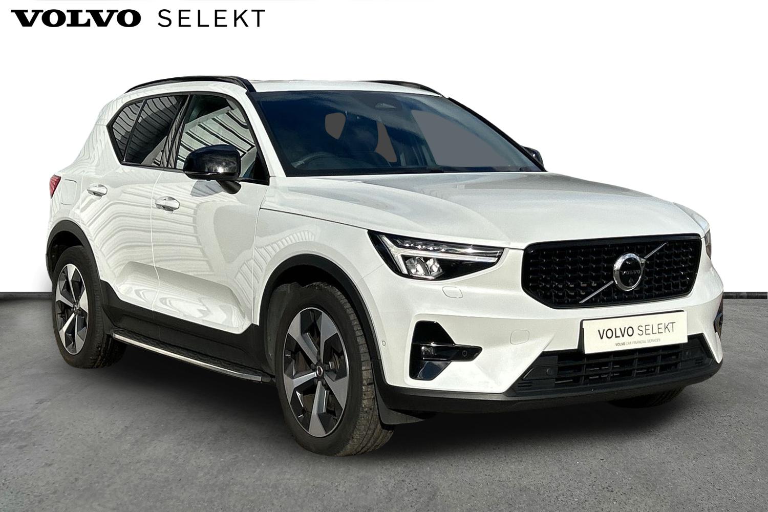 Main listing image - Volvo XC40