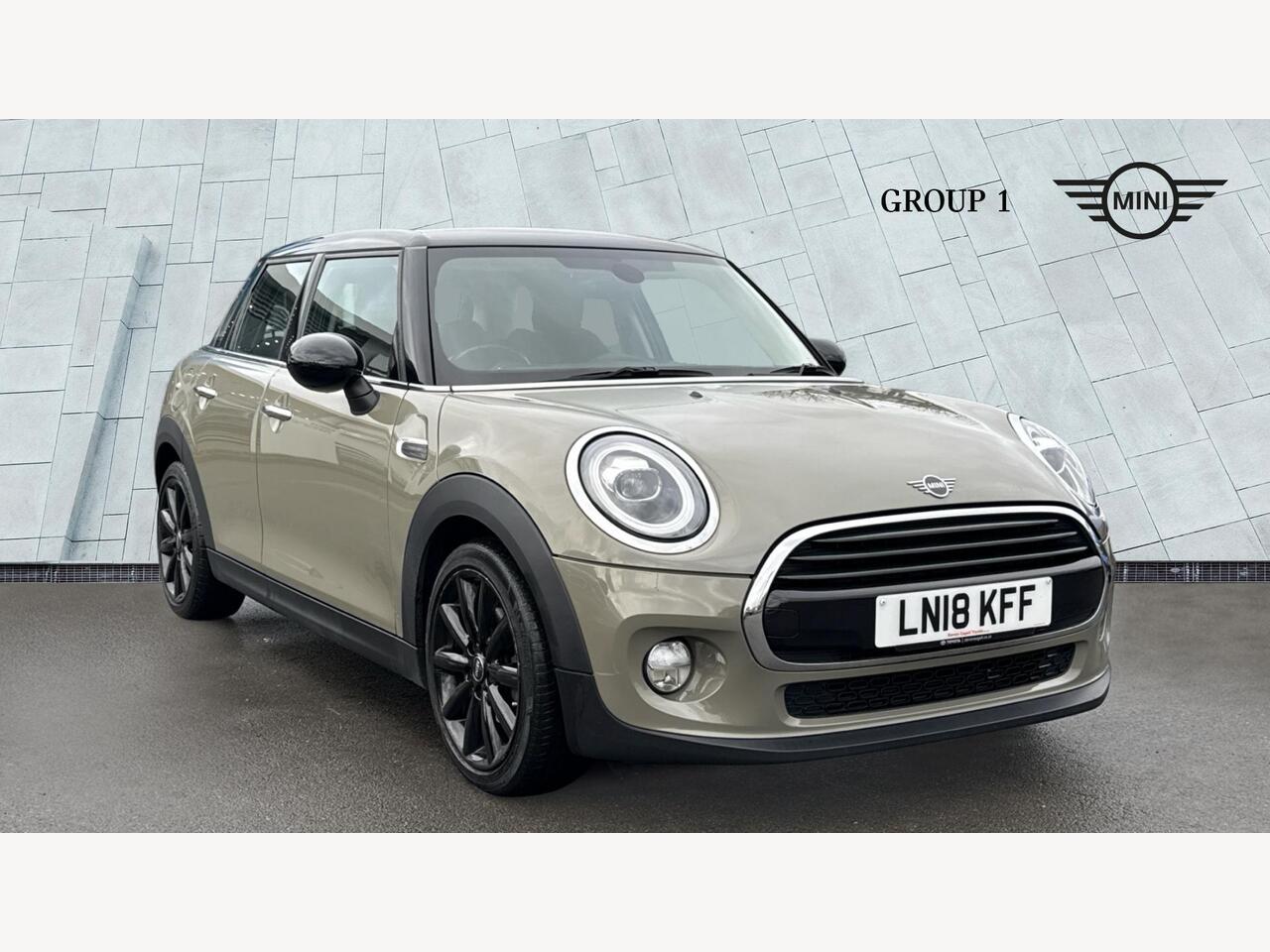 Main listing image - MINI Hatchback 5dr