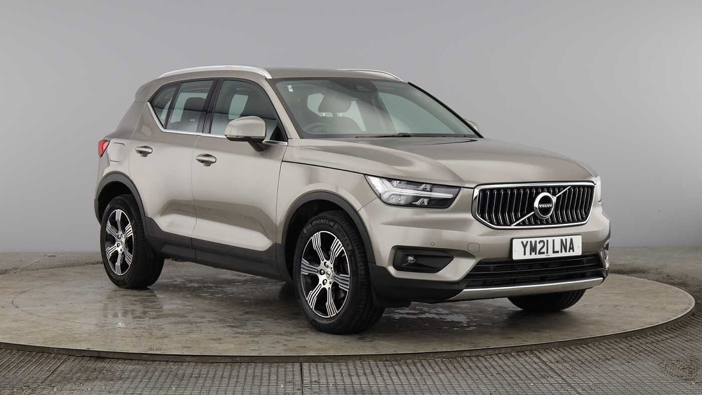 Main listing image - Volvo XC40