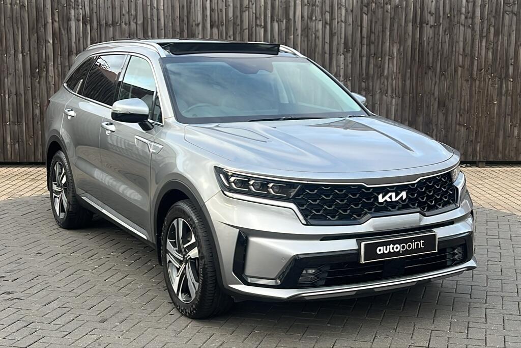 Main listing image - Kia Sorento