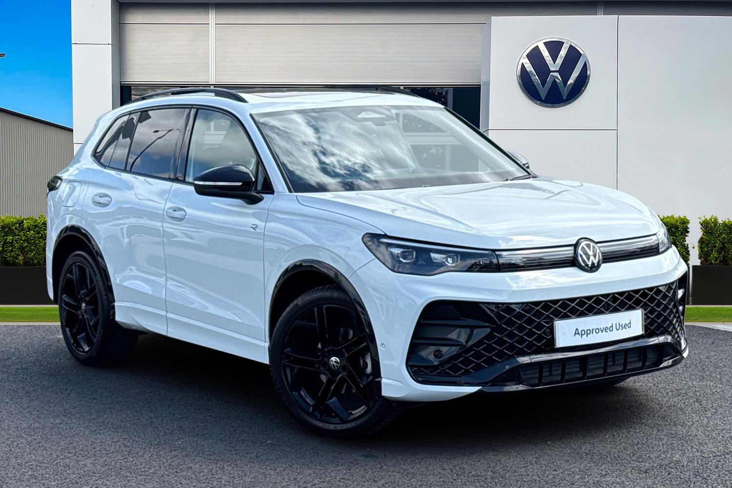 Main listing image - Volkswagen Tiguan