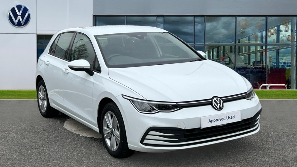 Main listing image - Volkswagen Golf