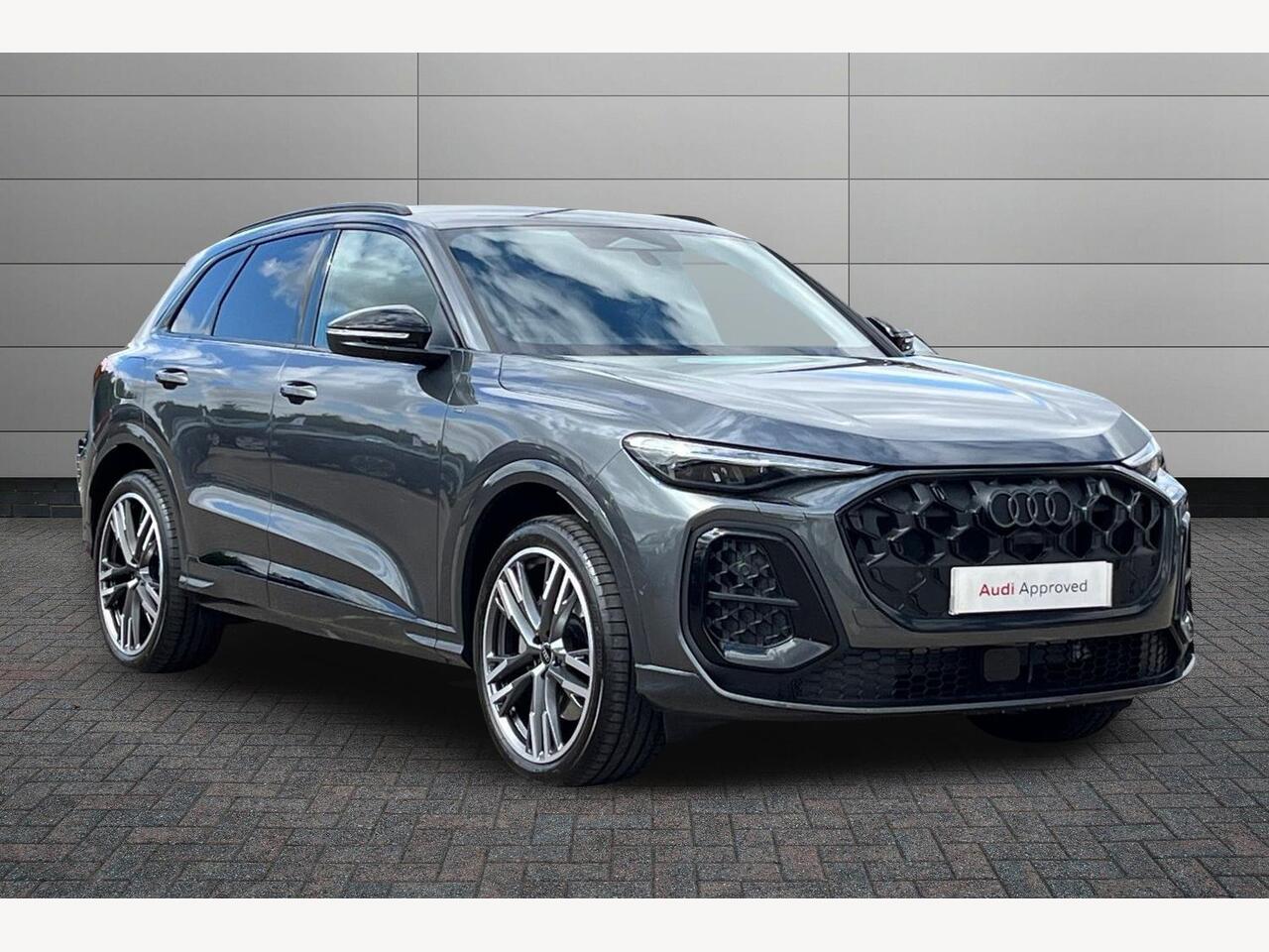 Main listing image - Audi Q5