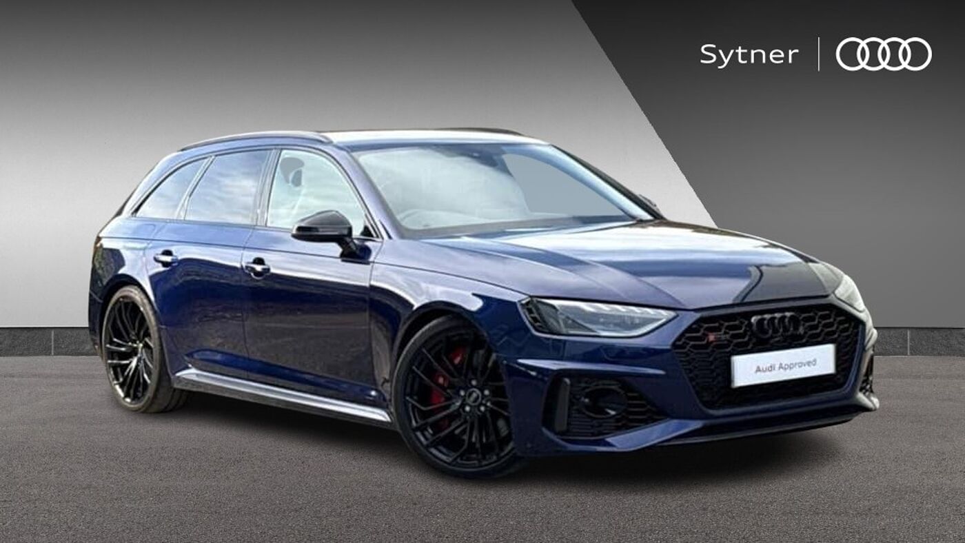 Main listing image - Audi RS4