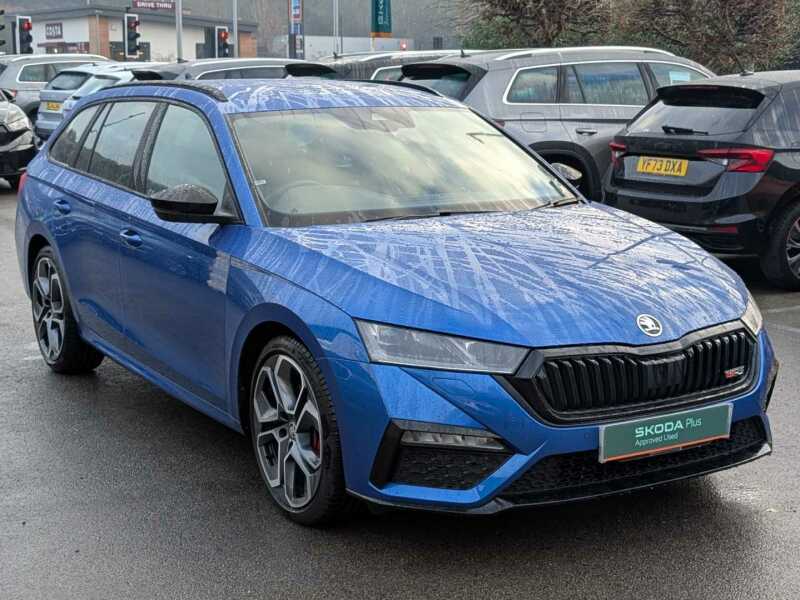 Main listing image - Skoda Octavia Estate