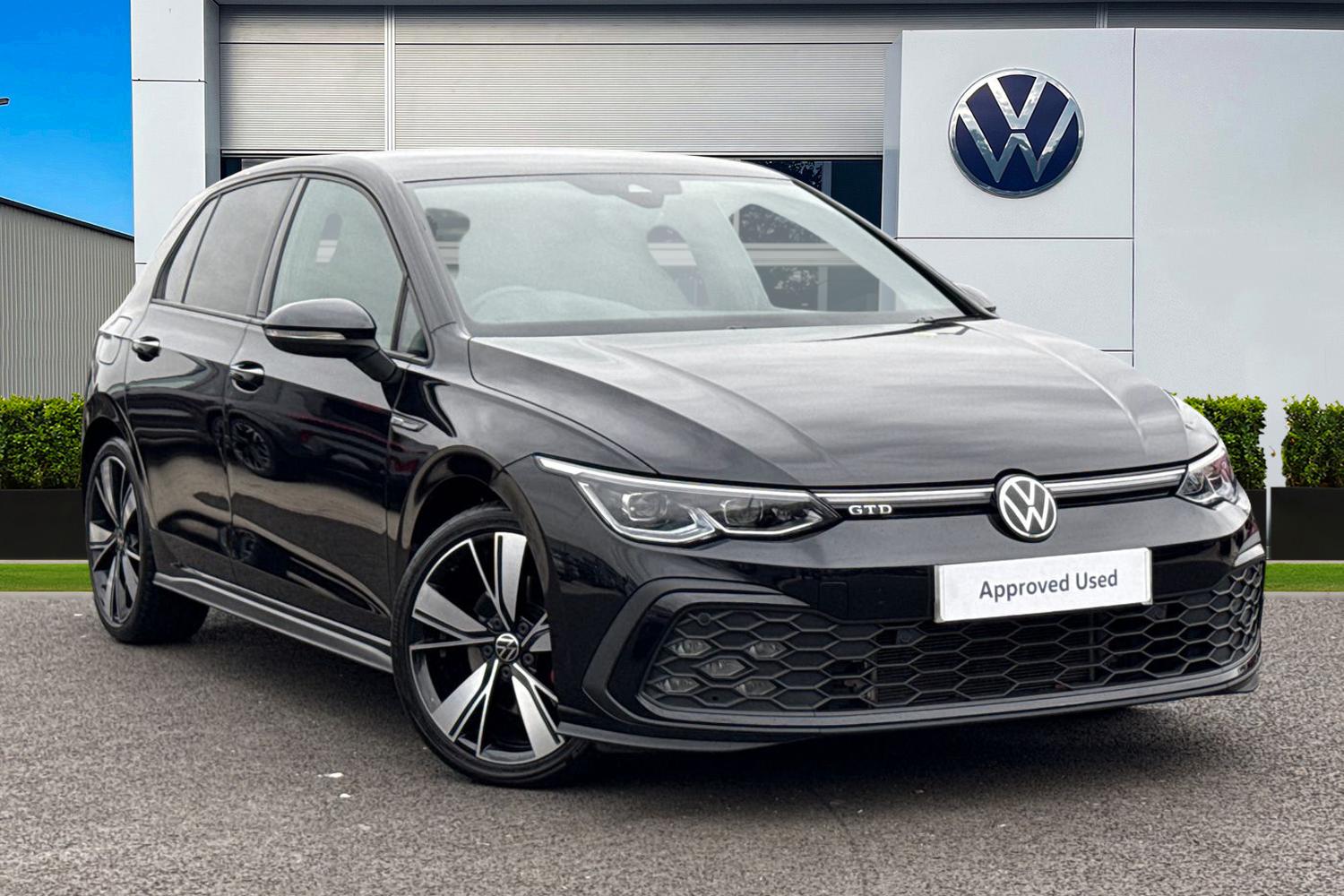 Main listing image - Volkswagen Golf