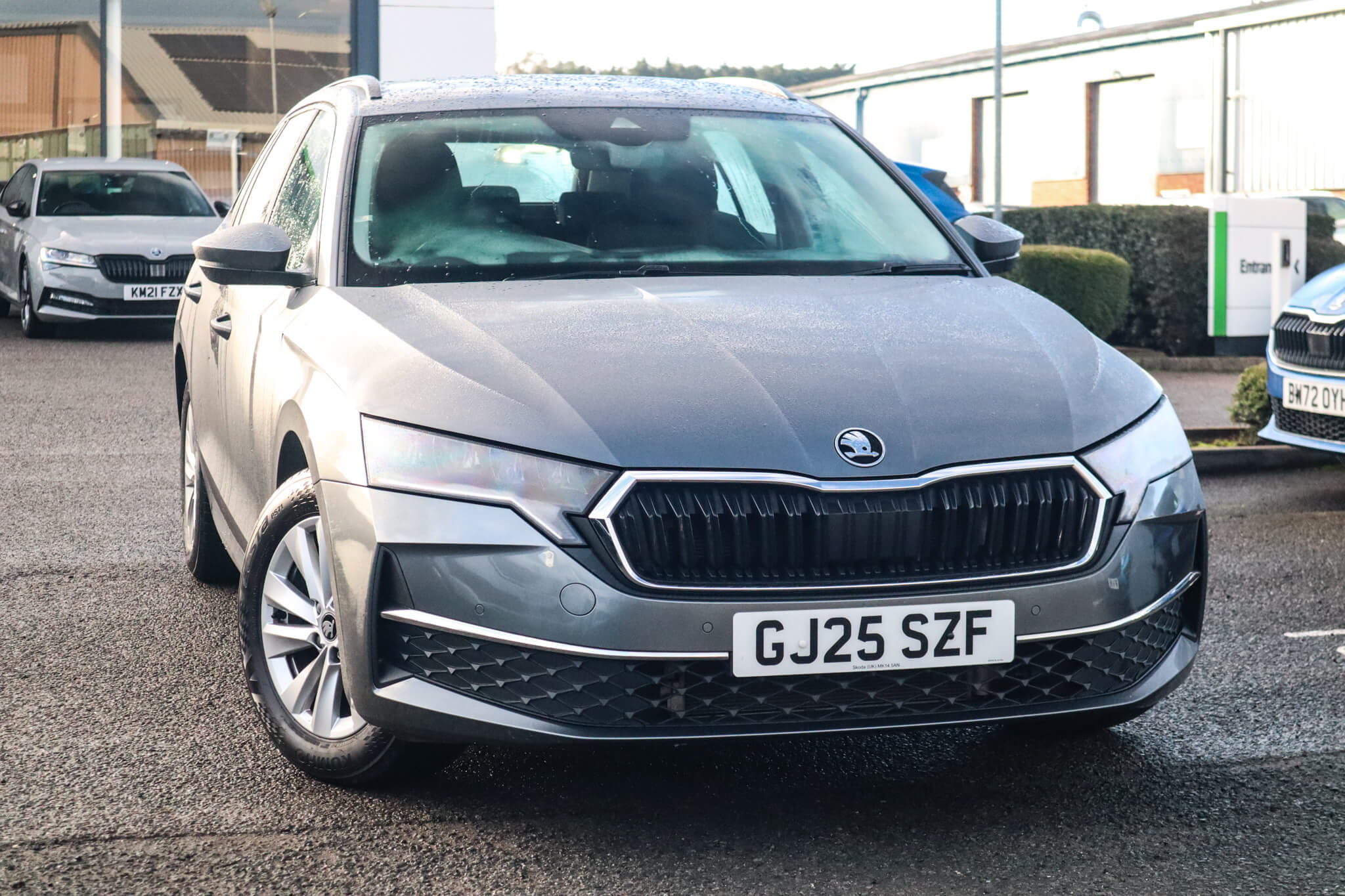 Main listing image - Skoda Octavia Estate