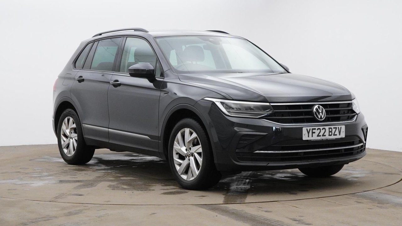 Main listing image - Volkswagen Tiguan