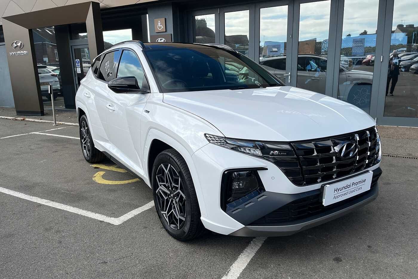 Main listing image - Hyundai Tucson