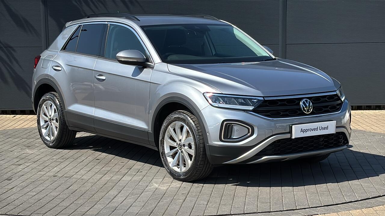 Main listing image - Volkswagen T-Roc