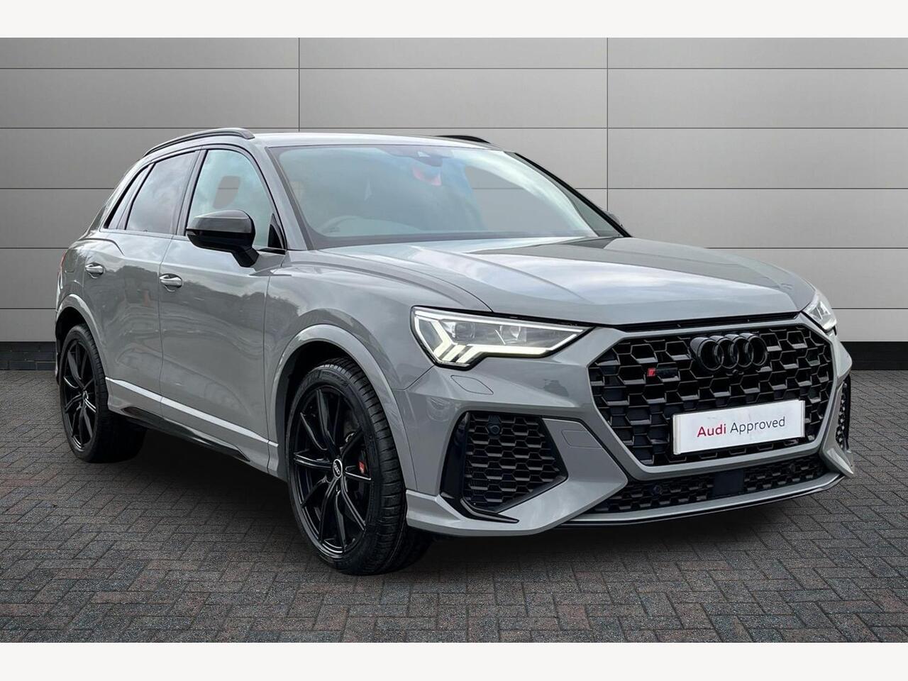 Main listing image - Audi RS Q3
