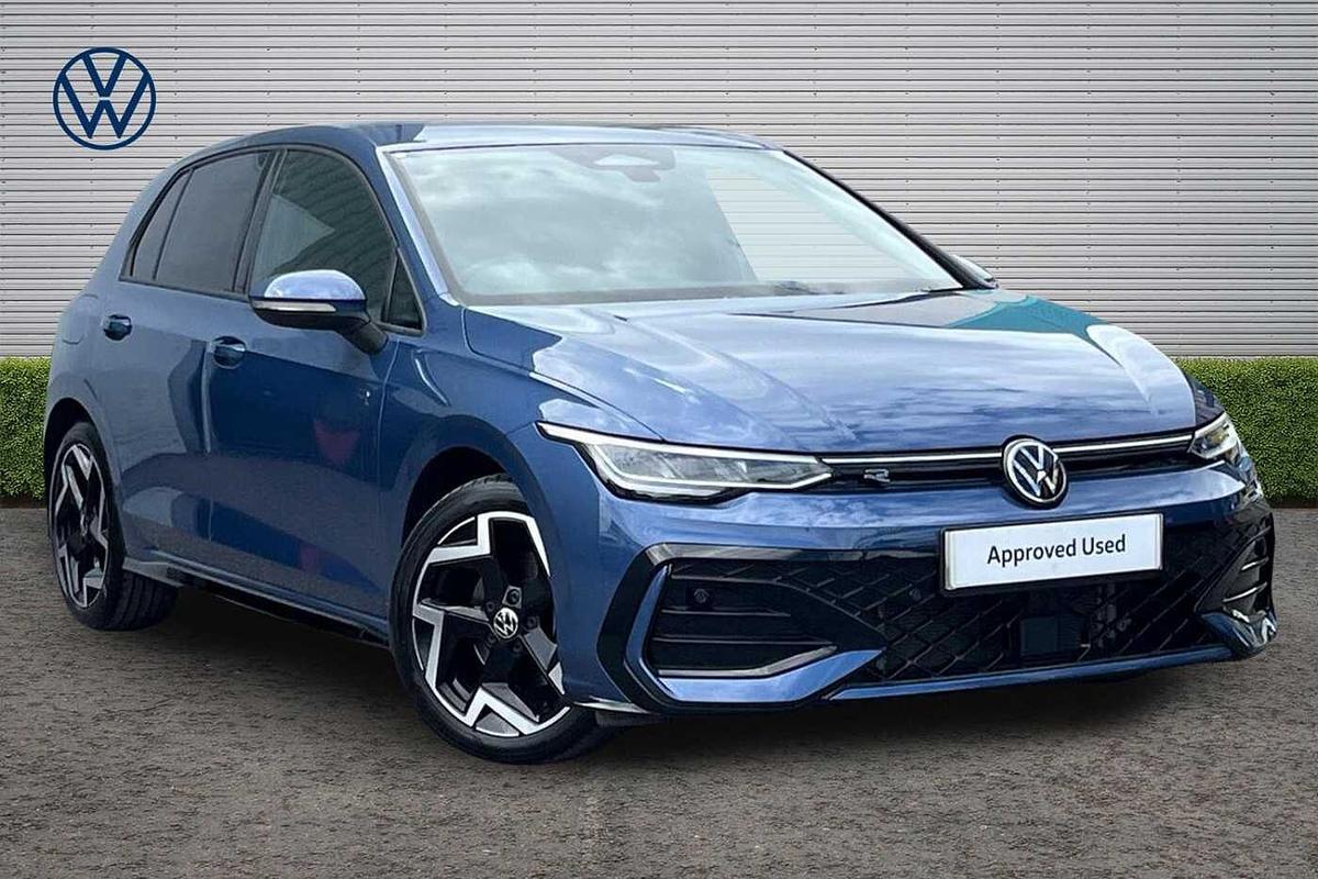 Main listing image - Volkswagen Golf