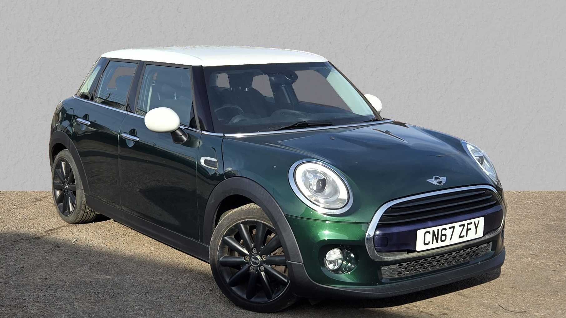 Main listing image - MINI Hatchback 5dr