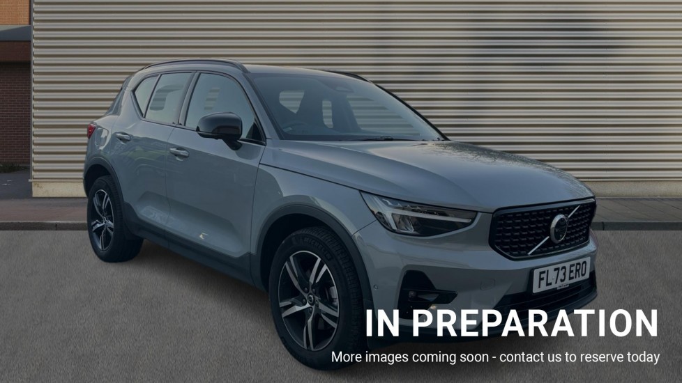 Main listing image - Volvo XC40