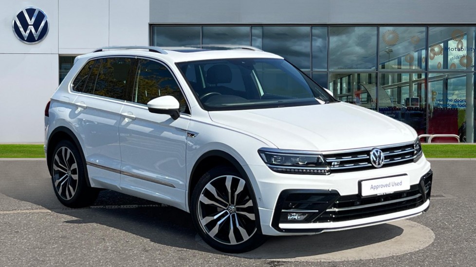 Main listing image - Volkswagen Tiguan