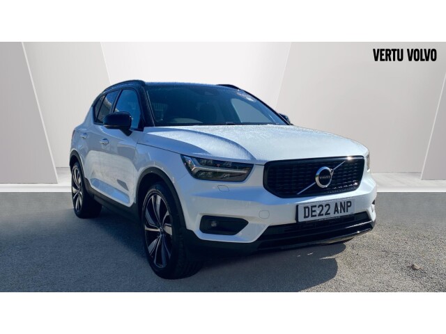 Main listing image - Volvo XC40 Recharge