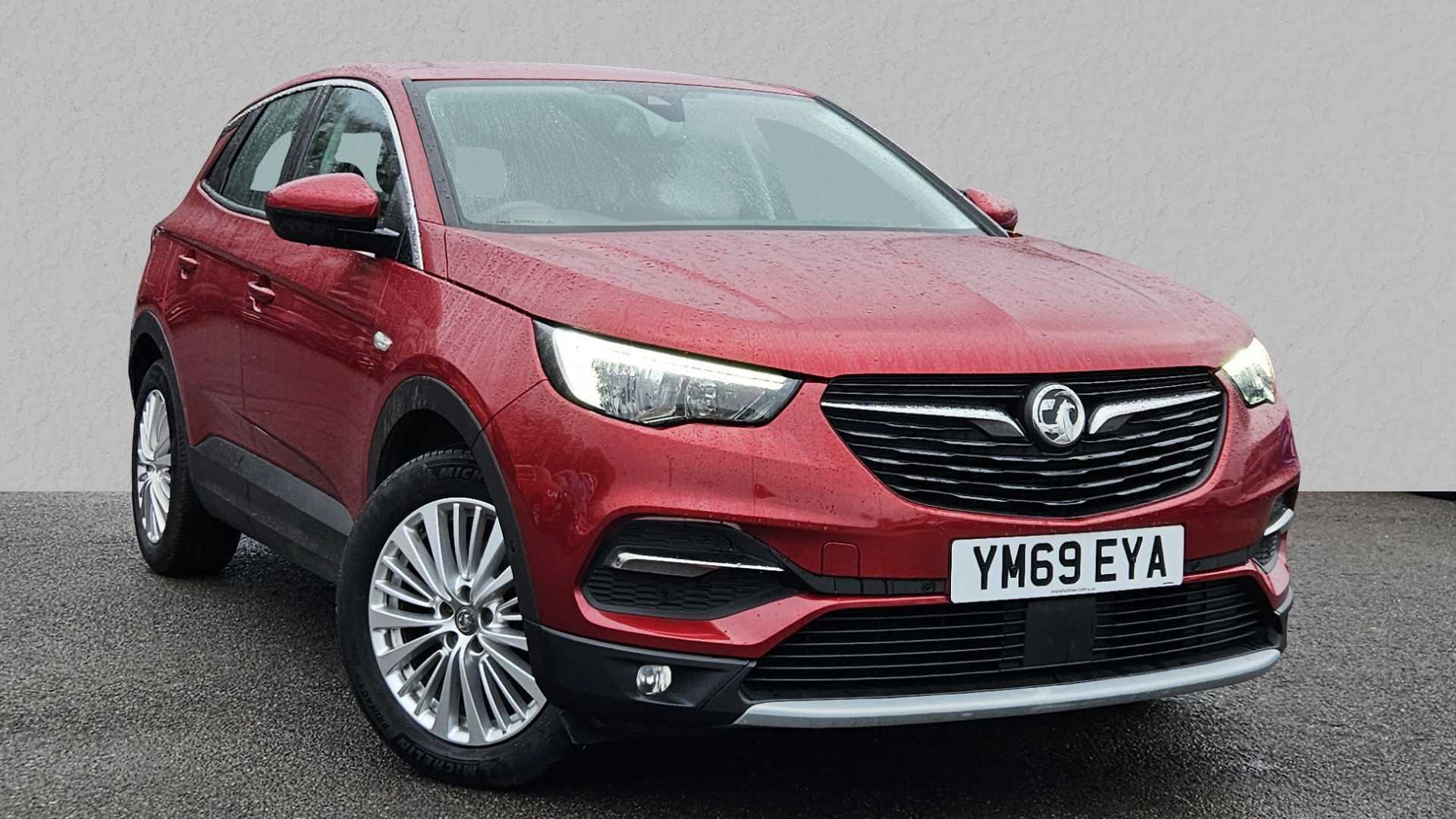 Main listing image - Vauxhall Grandland X