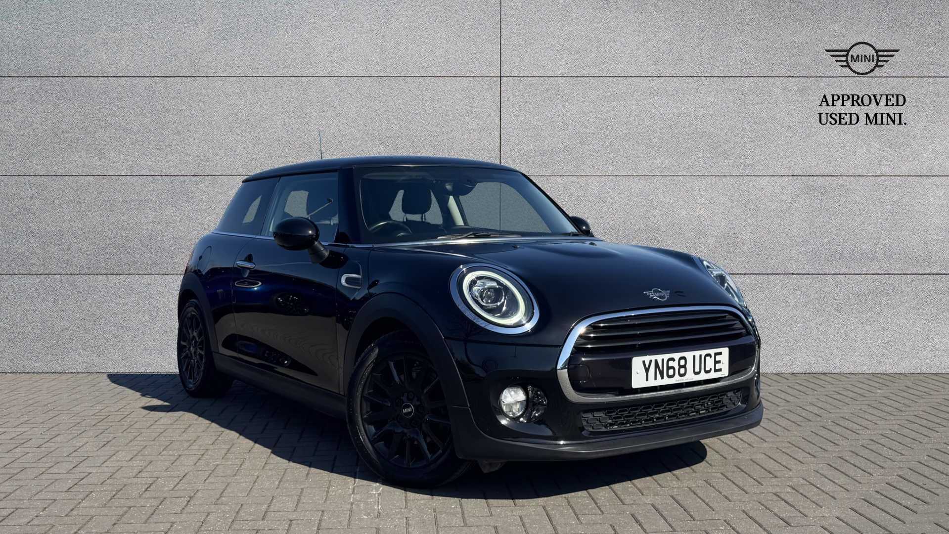 Main listing image - MINI Hatchback