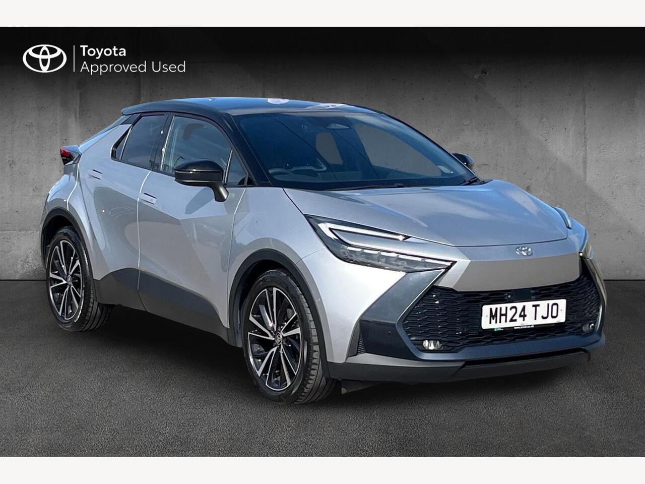 Main listing image - Toyota C-HR