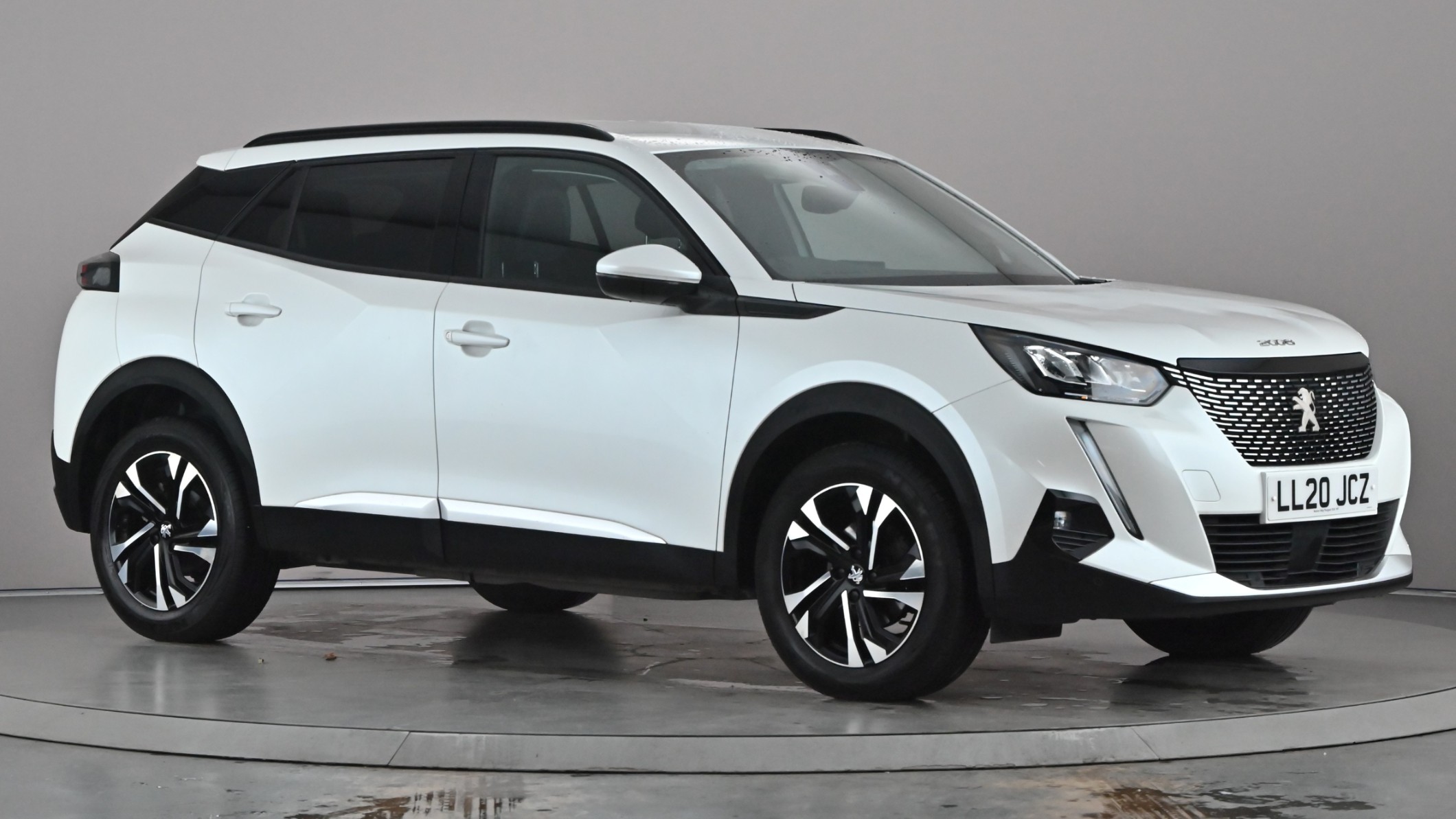 Main listing image - Peugeot 2008