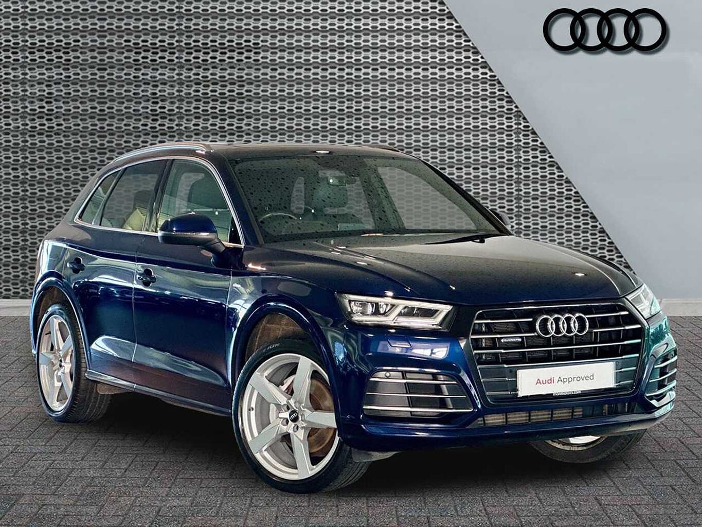 Main listing image - Audi Q5