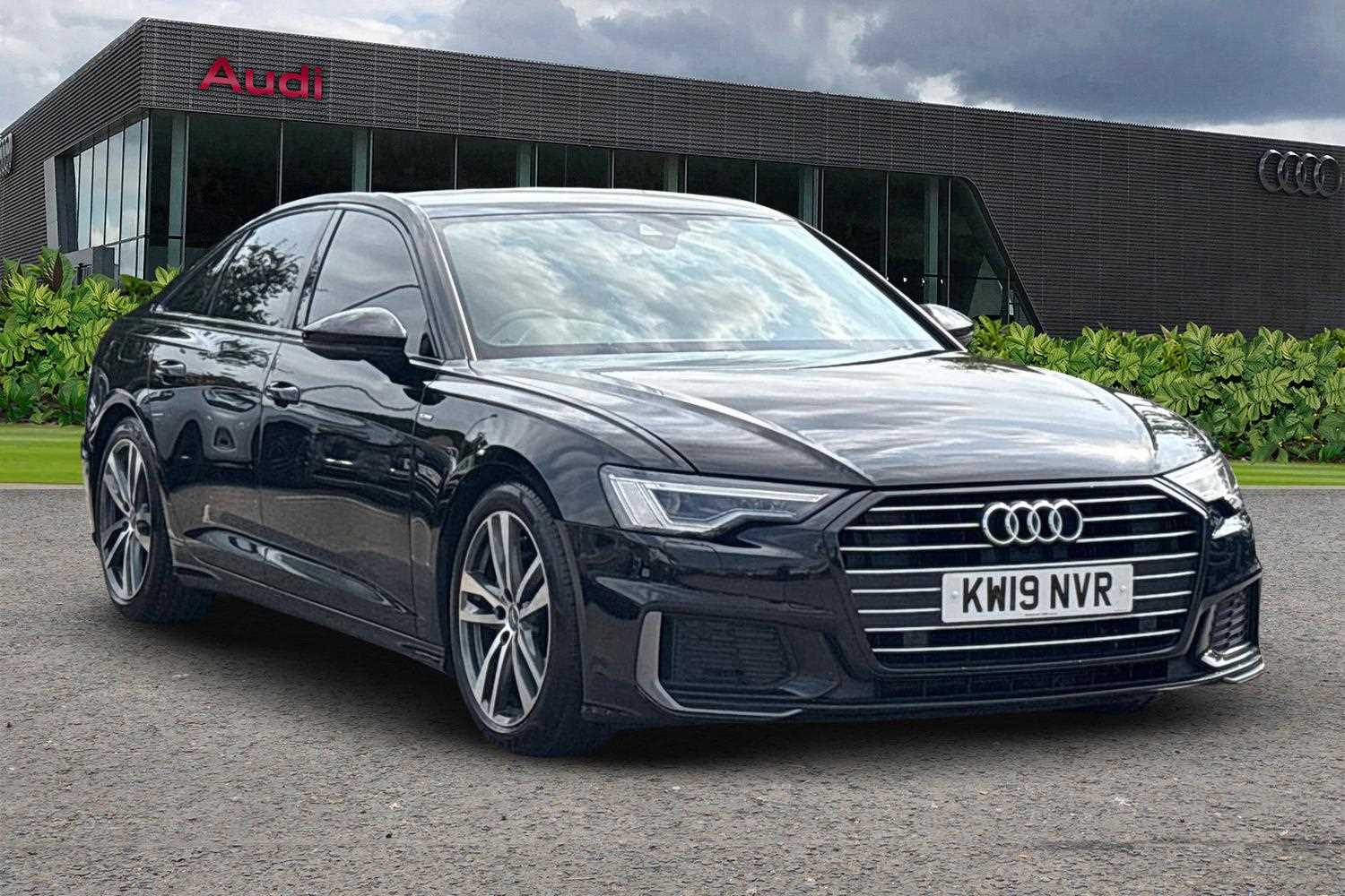 Main listing image - Audi A6