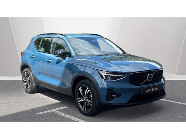 Main listing image - Volvo XC40
