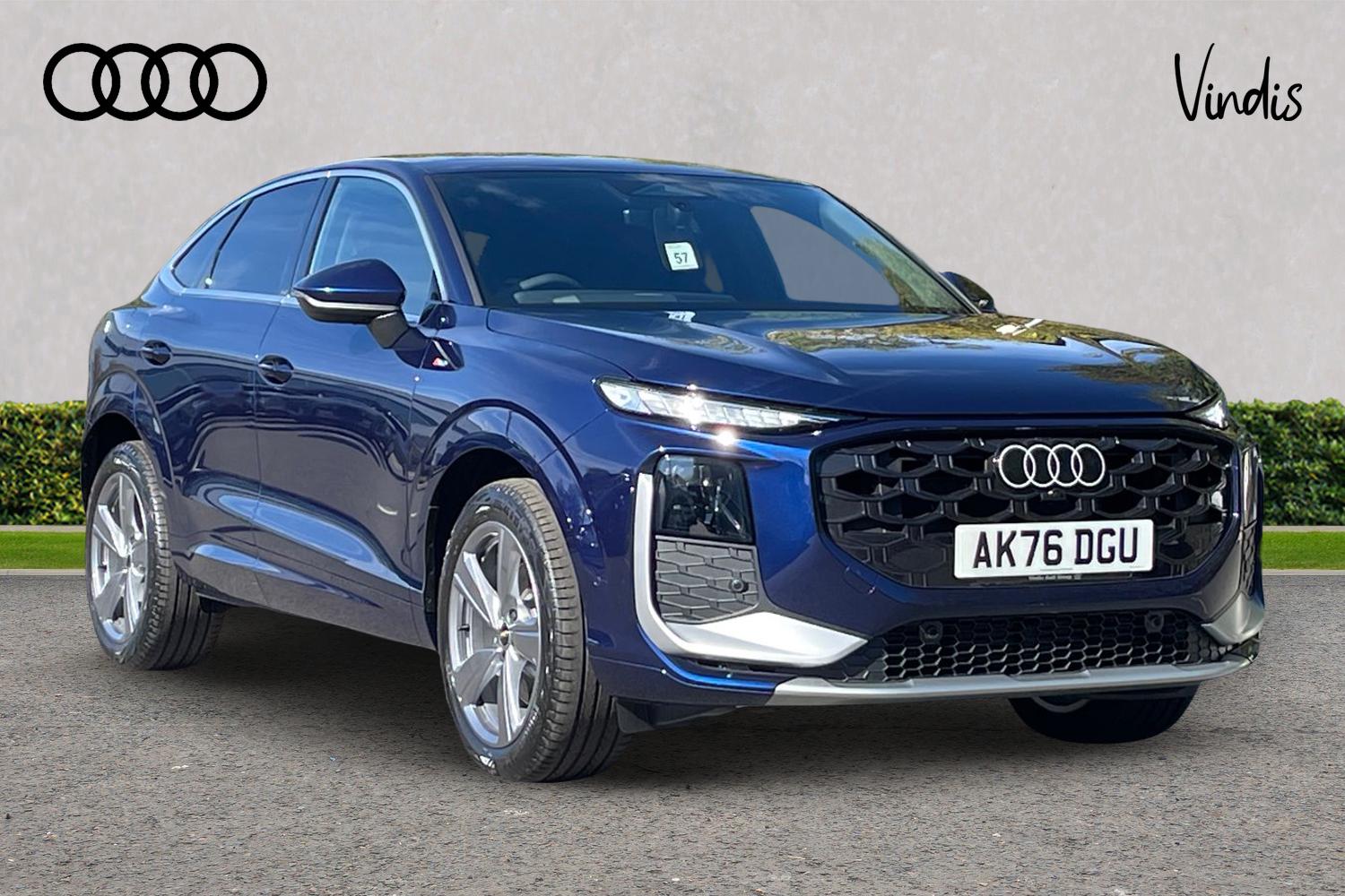 Main listing image - Audi Q3