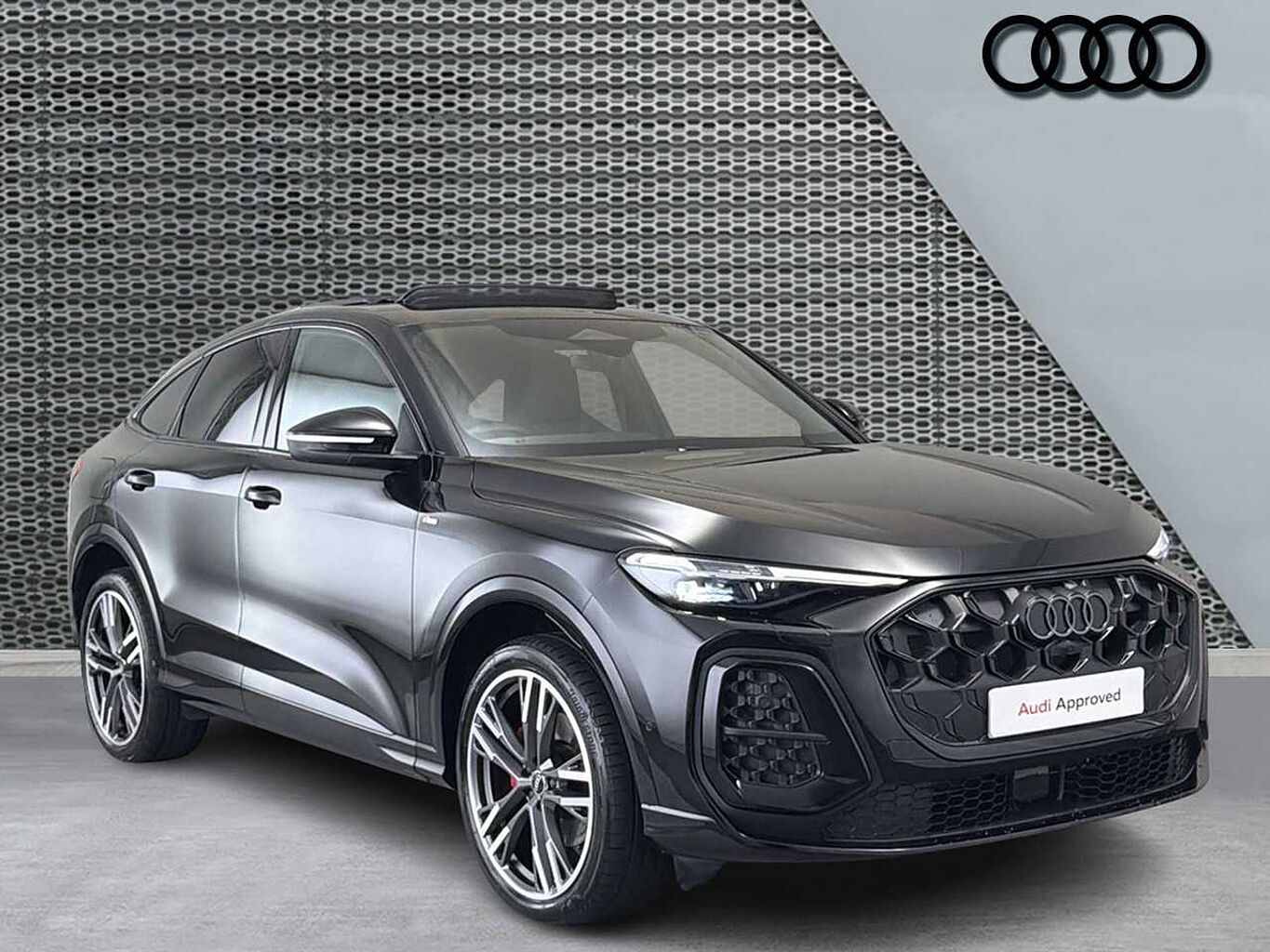 Main listing image - Audi Q5