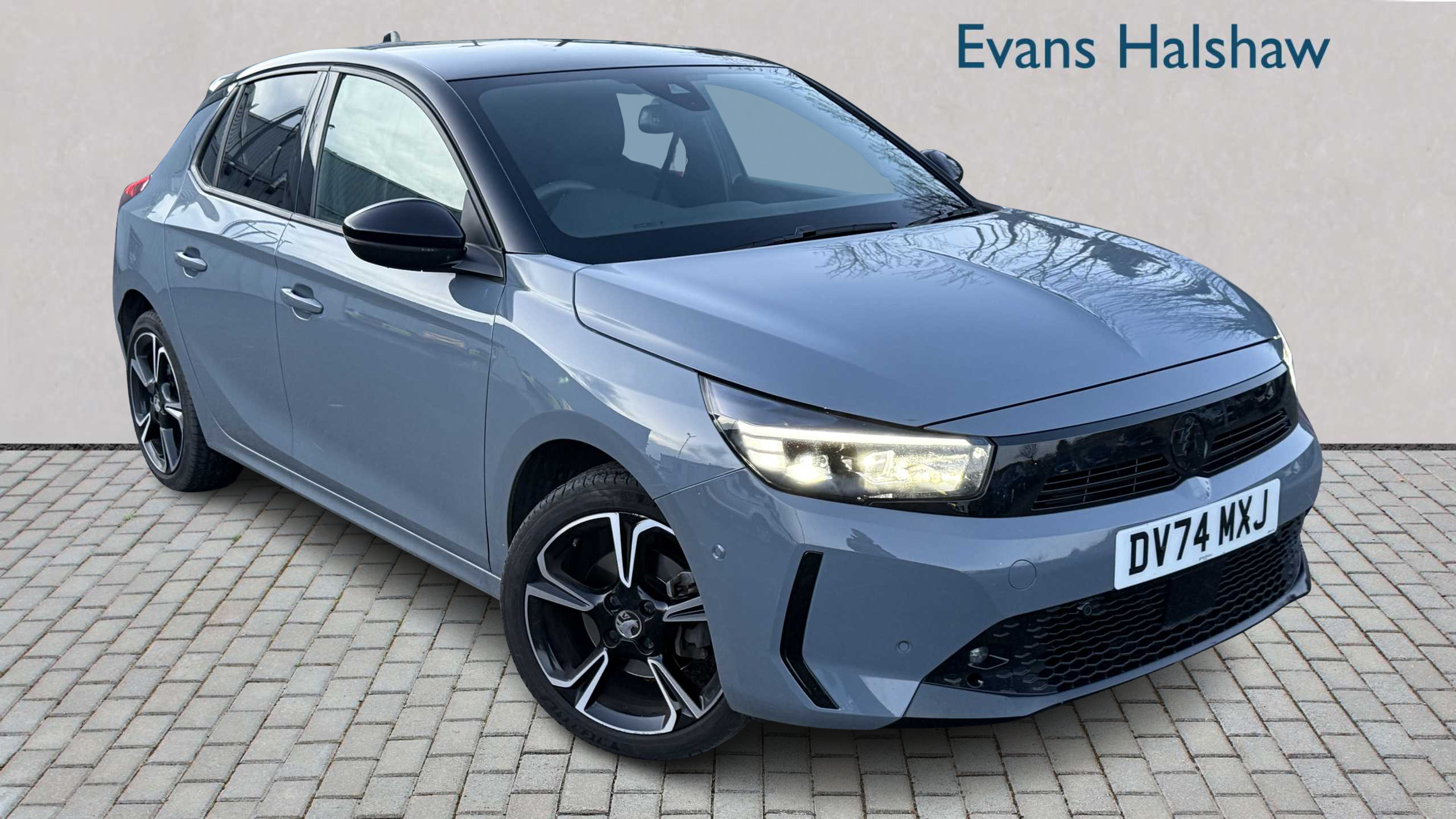 Main listing image - Vauxhall Corsa