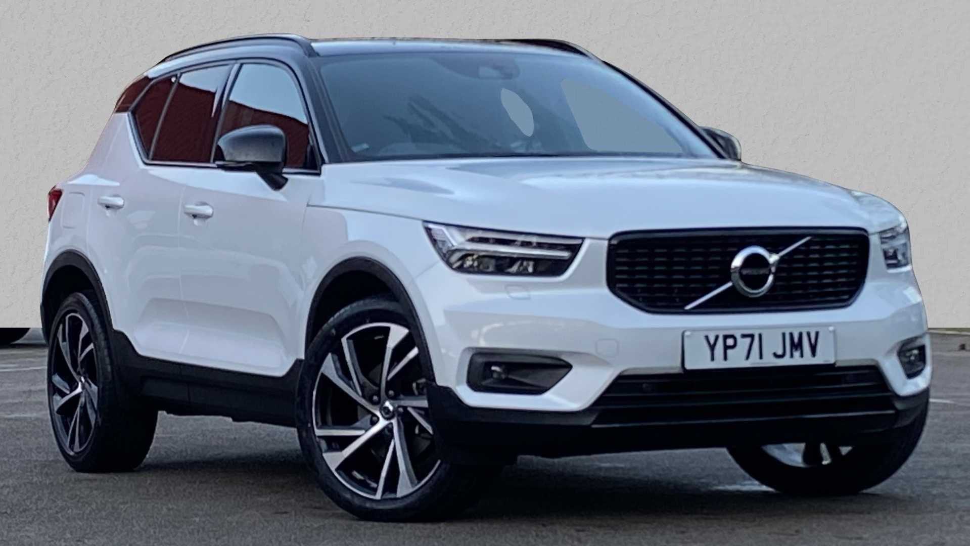 Main listing image - Volvo XC40