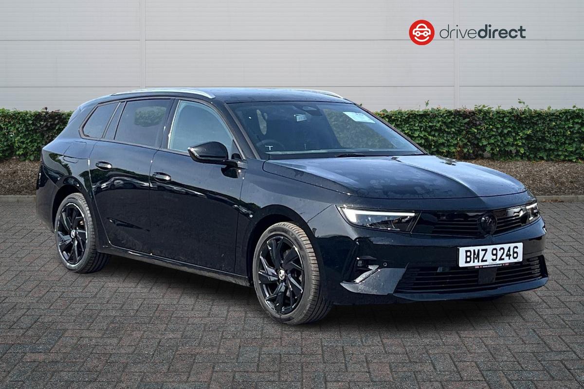 Main listing image - Vauxhall Astra Sports Tourer