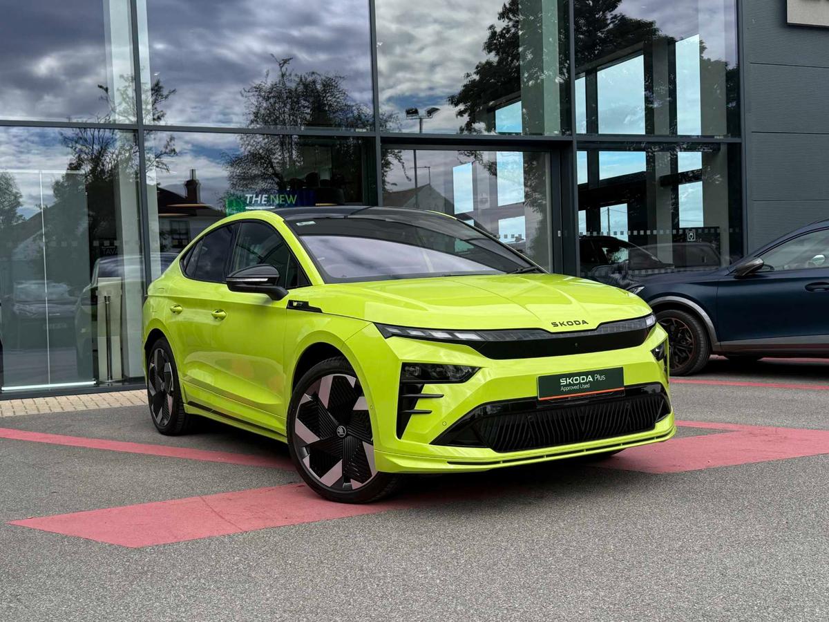 Main listing image - Skoda Enyaq