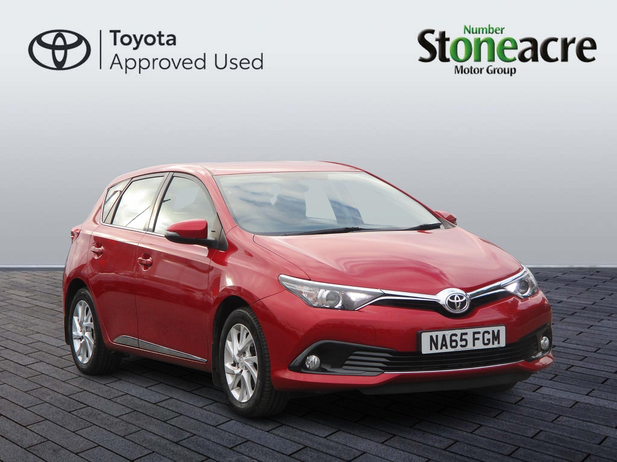 Main listing image - Toyota Auris