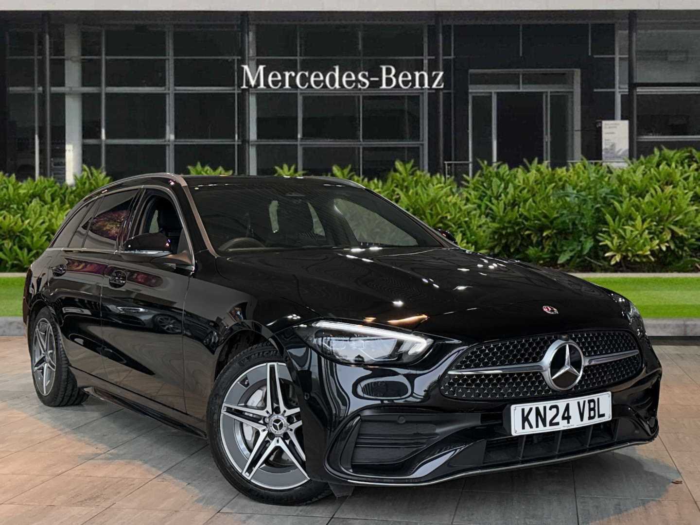 Main listing image - Mercedes-Benz C-Class Estate