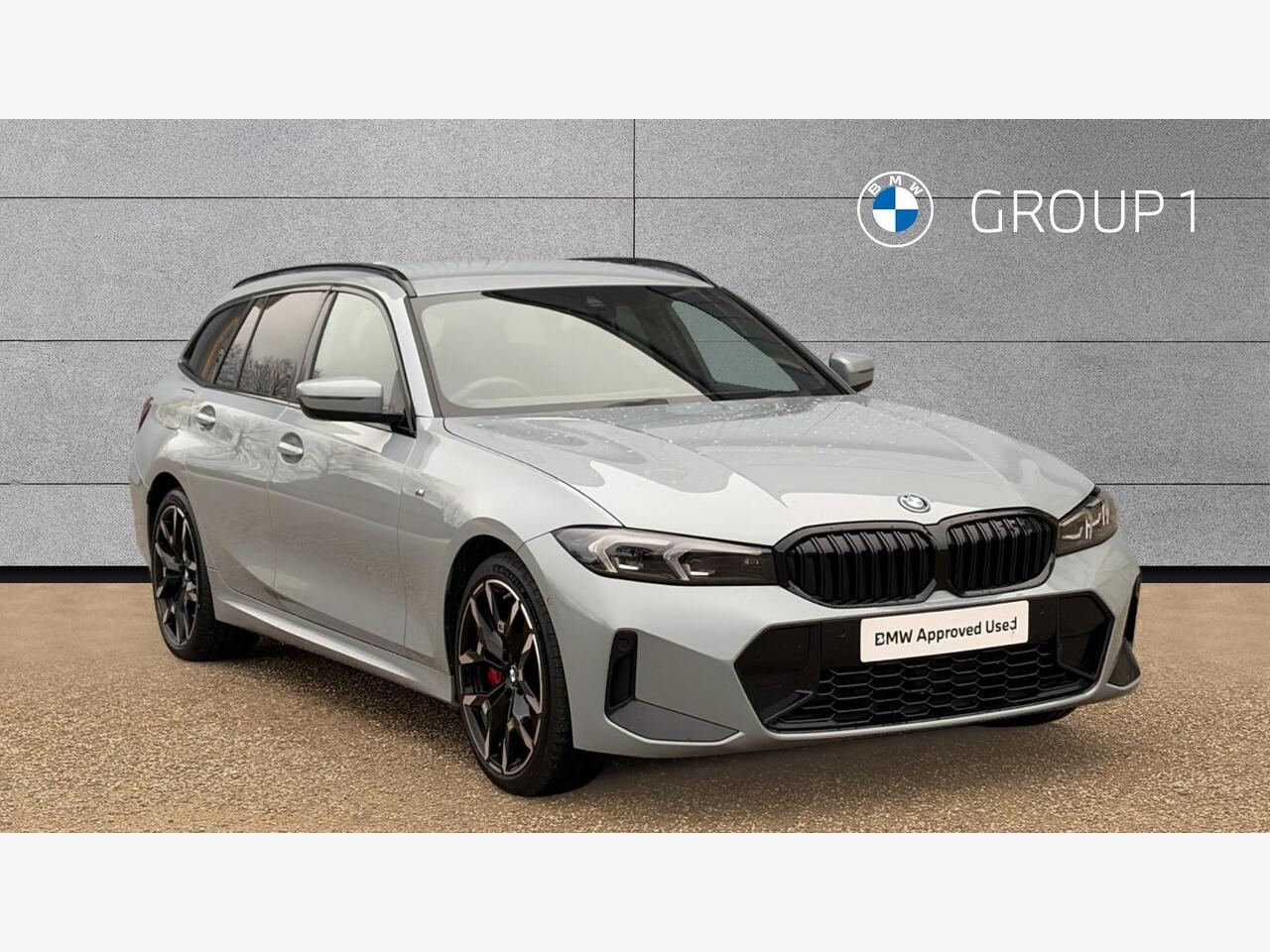 Main listing image - BMW 3 Series Touring