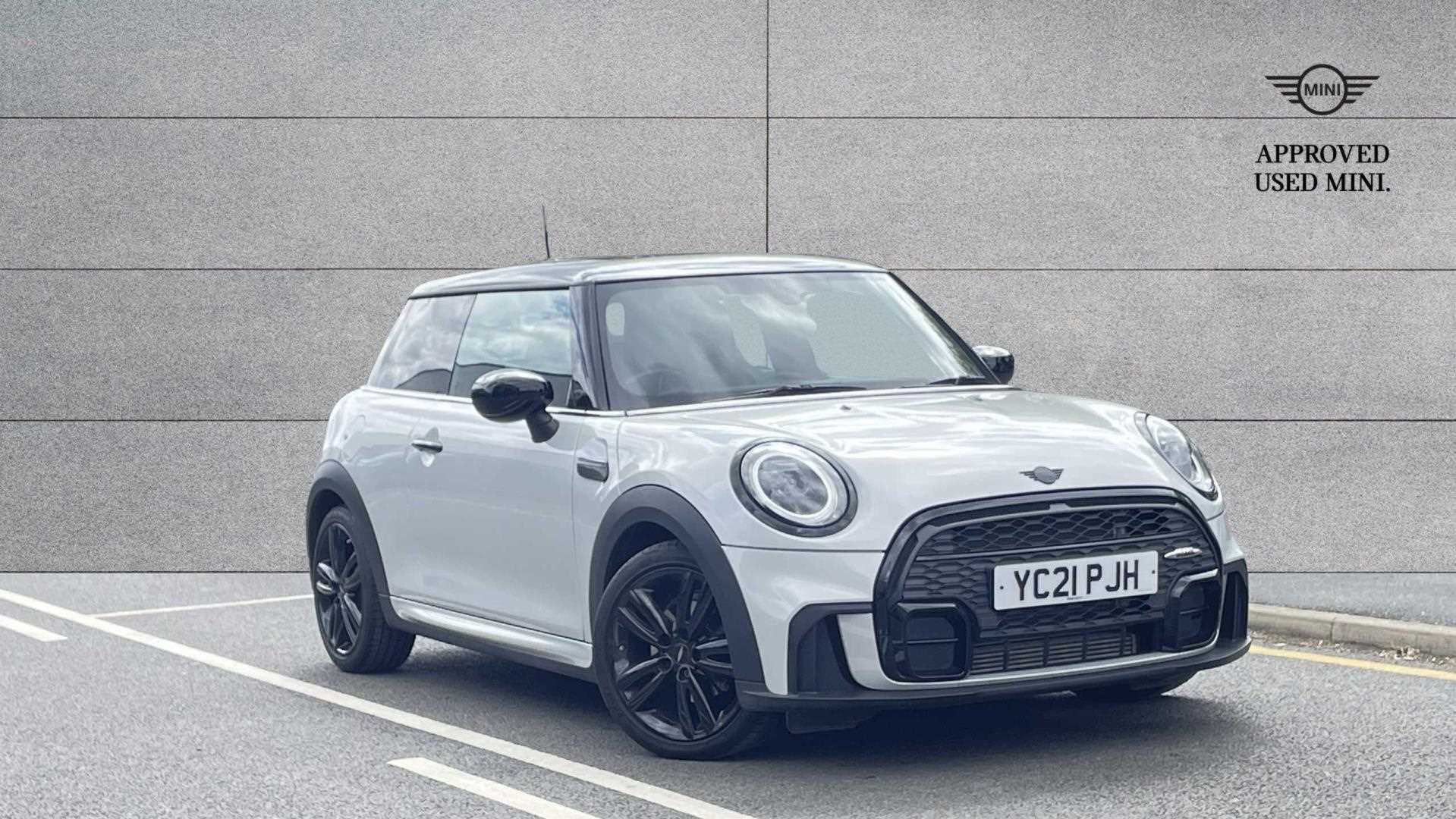 Main listing image - MINI Hatchback