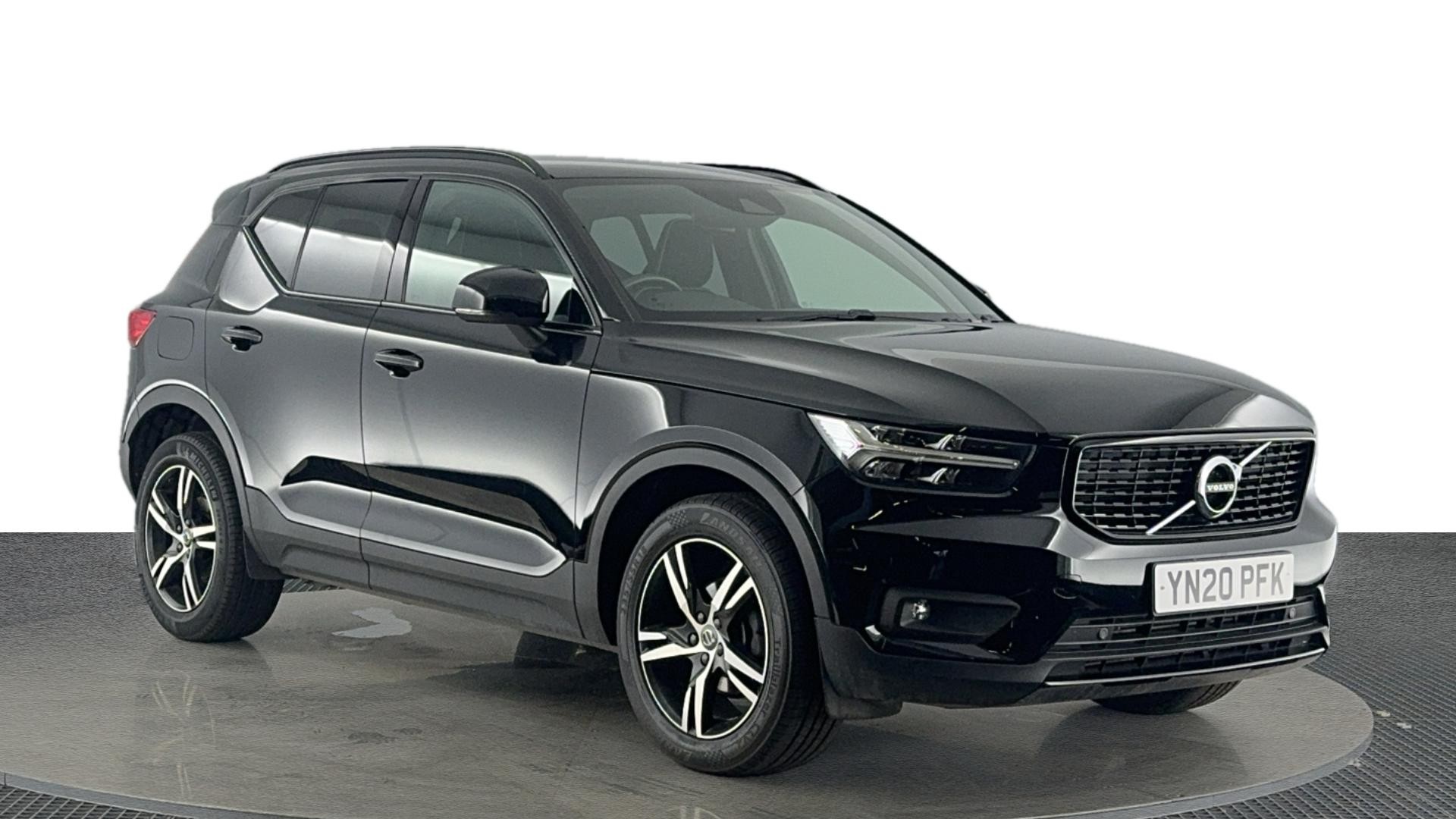 Main listing image - Volvo XC40