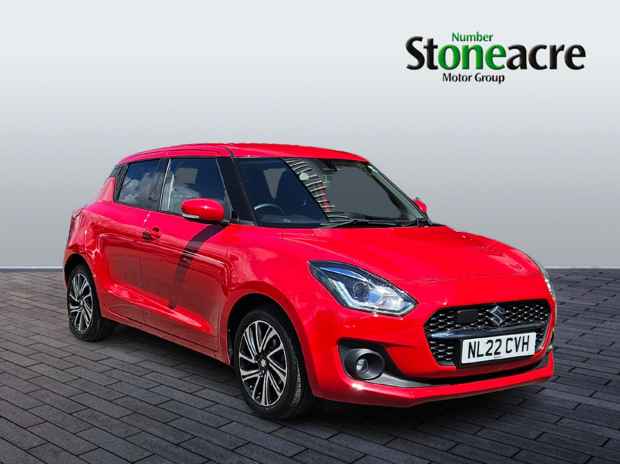 Main listing image - Suzuki Swift