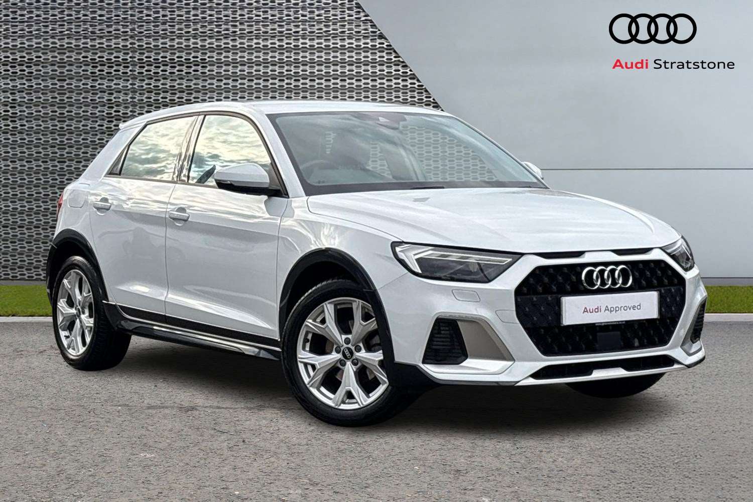 Main listing image - Audi A1 Citycarver